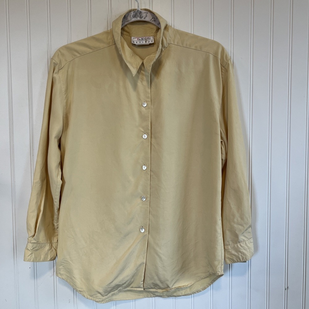talbots petite Vintage 100% Silk Butter Yellow Size 2 Button Up